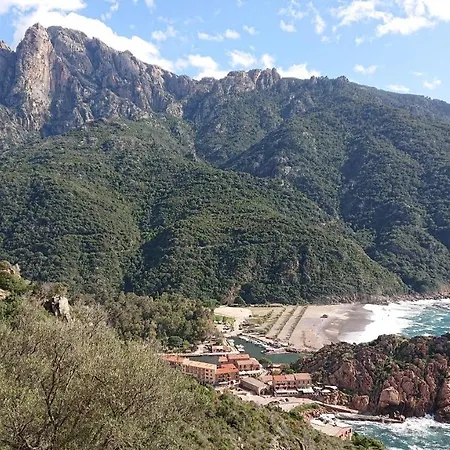 A Barcella Aparthotel 3*