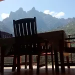 巴塞拉公寓式酒店 3*